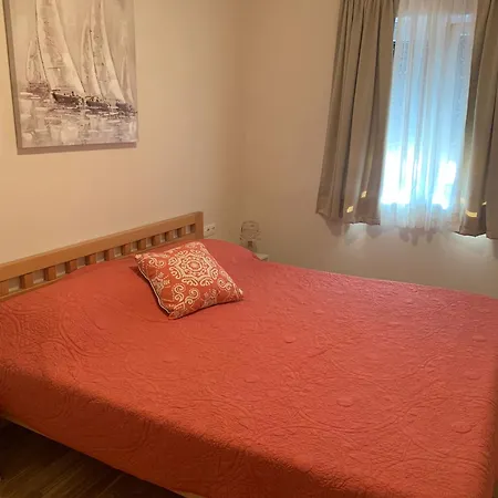 Angela Lucia Apartmán *
