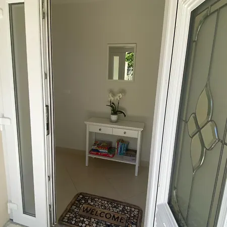 Angela Lucia Apartmán *