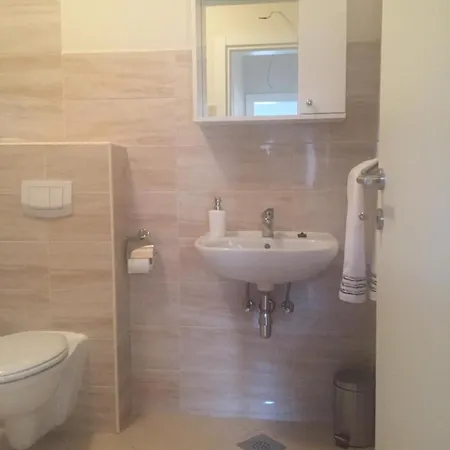 Angela Lucia Apartmán *